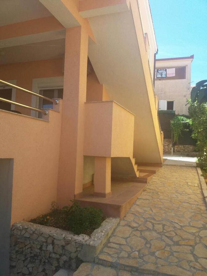 Apartments Slavka 罗戈兹尼察 外观 照片