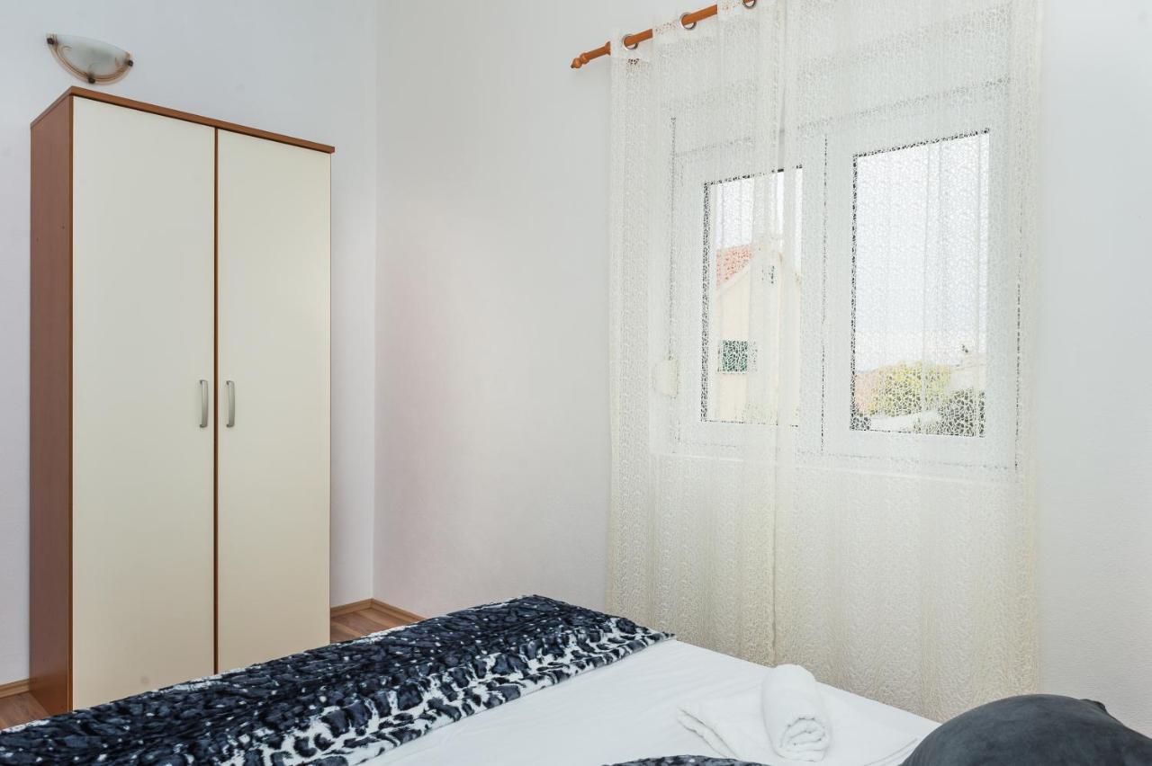 Apartments Slavka 罗戈兹尼察 外观 照片