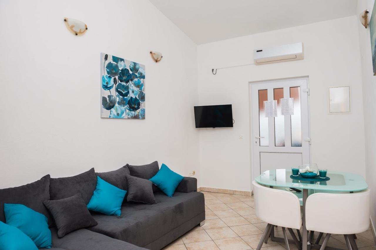Apartments Slavka 罗戈兹尼察 外观 照片
